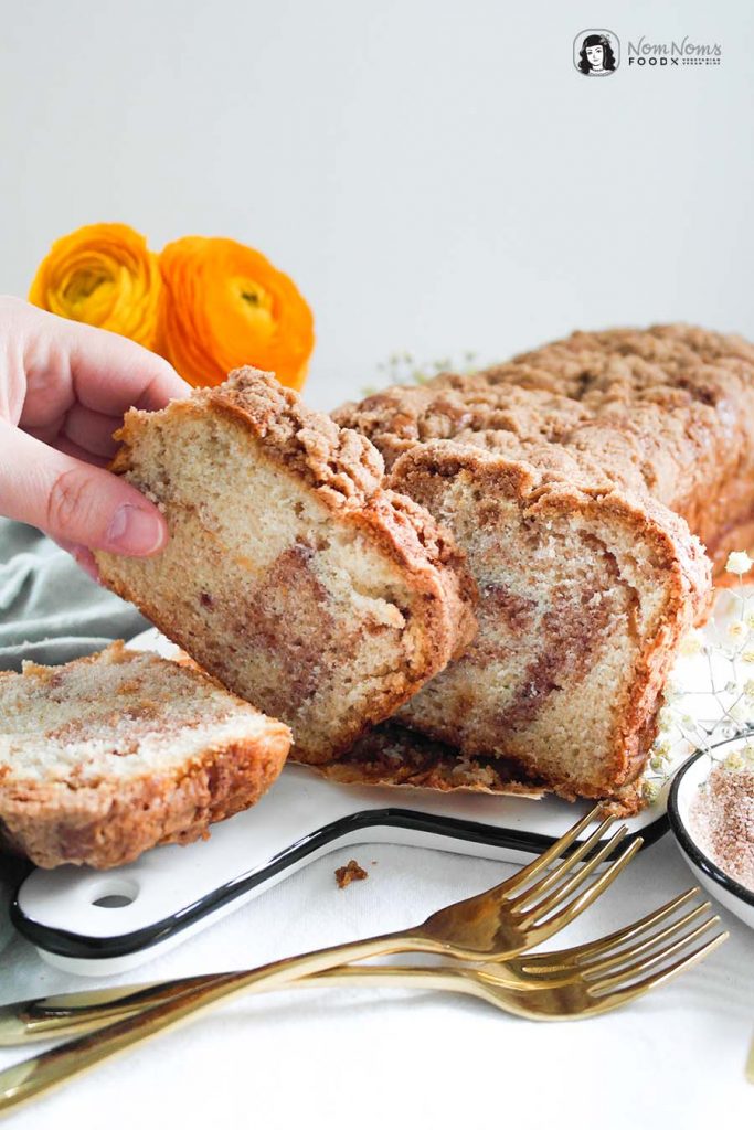 Veganer Rührkuchen mit Zimtstrudel und Zimt-Streuseln Veganuary Veganuar