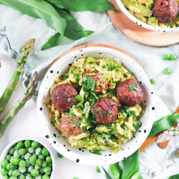 One Pot grüner Wikingertopf mit Bärlauch, Erbsen und grünem Spargel zum Frühling ❤