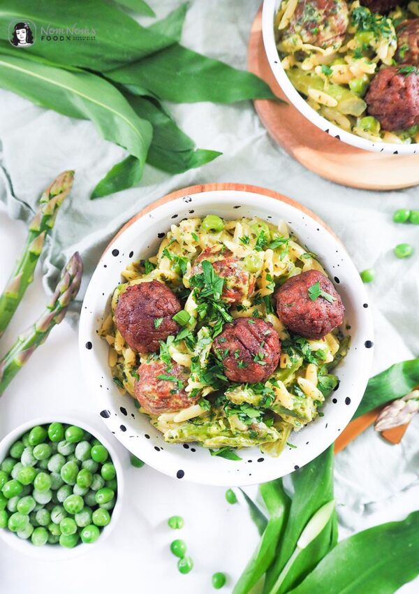 One Pot grüner Wikingertopf mit Bärlauch, Erbsen und grünem Spargel zum Frühling